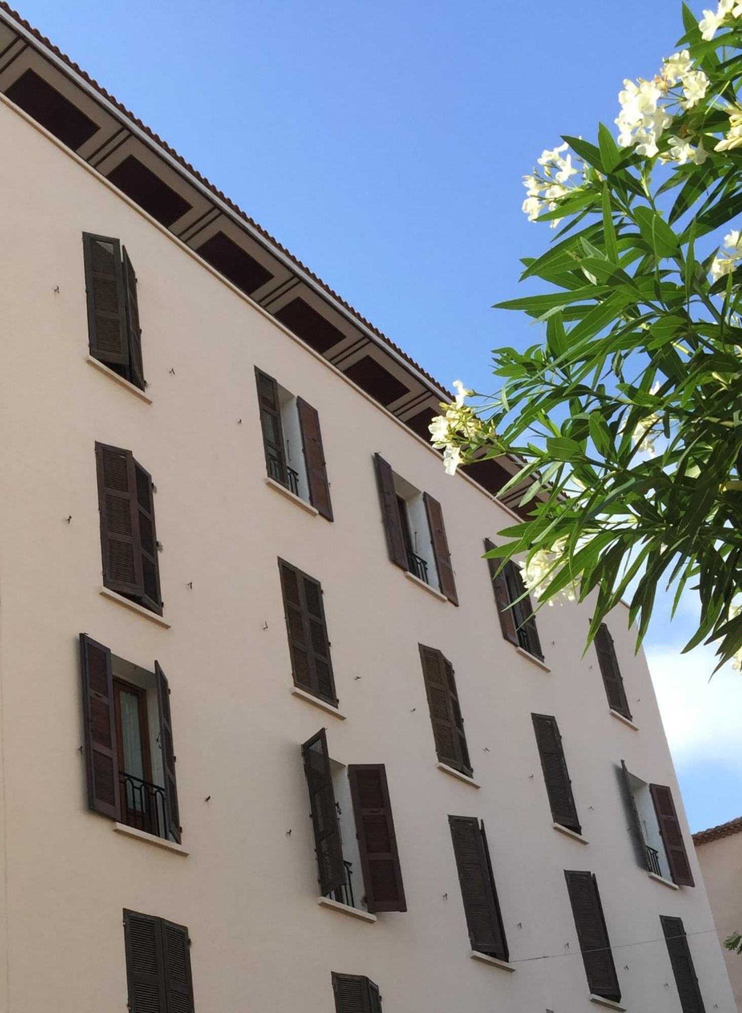 Grand Hotel De Calvi מראה חיצוני תמונה