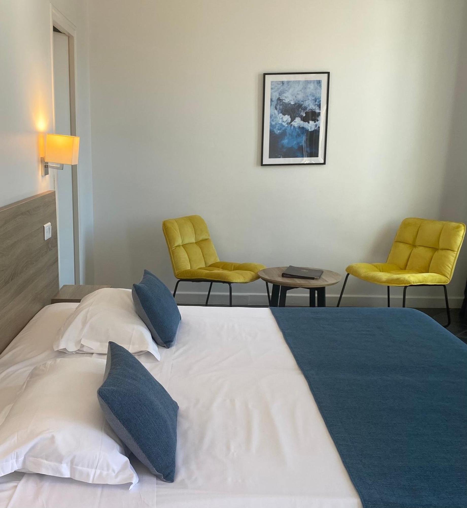 Grand Hotel De Calvi מראה חיצוני תמונה