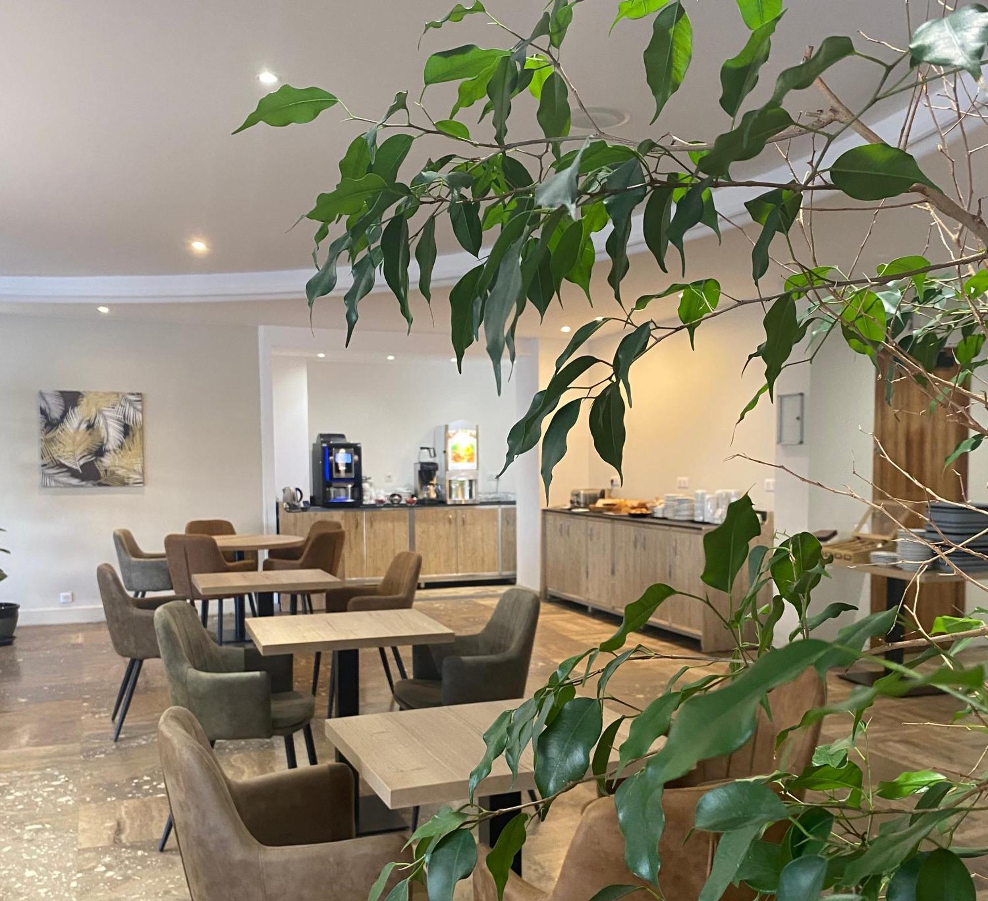 Grand Hotel De Calvi מראה חיצוני תמונה