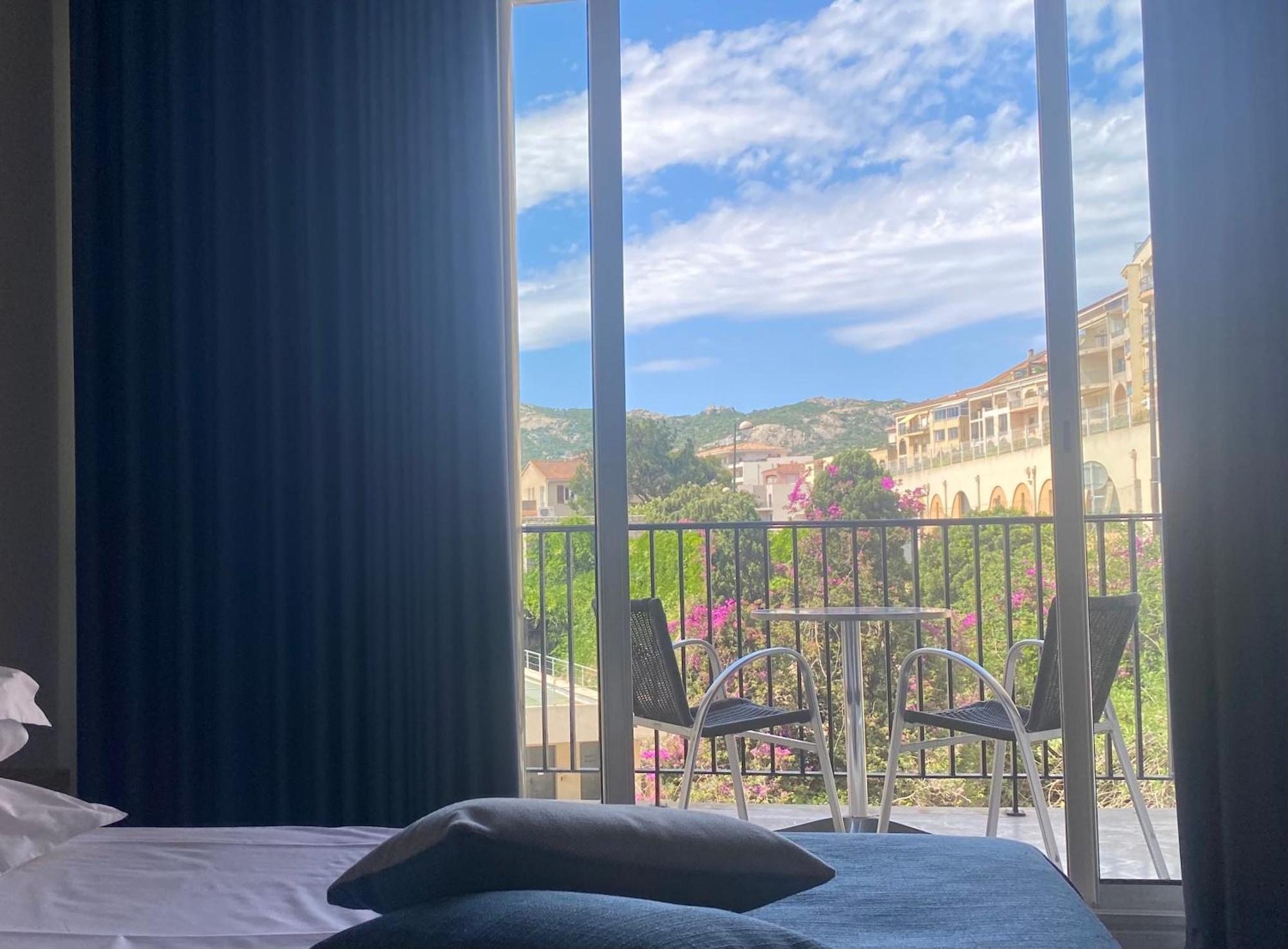 Grand Hotel De Calvi מראה חיצוני תמונה