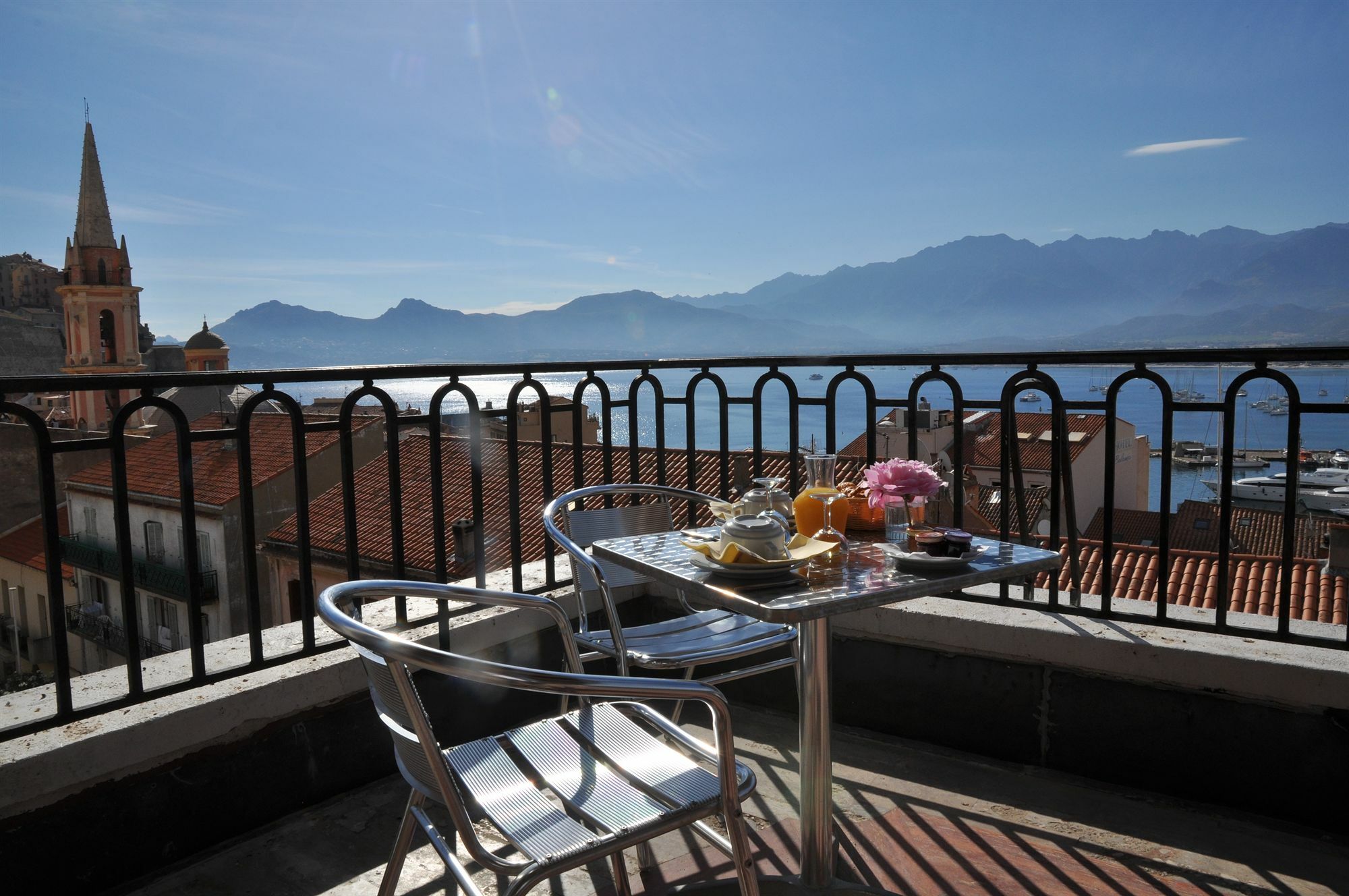 Grand Hotel De Calvi מראה חיצוני תמונה